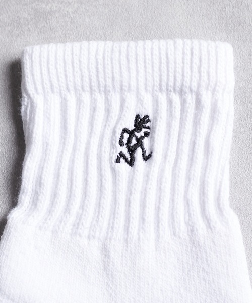 And A（アンドエー）の「GRAMICCI グラミチ / MIU EMB SOCKS ワンポイント刺繍リブソックス（3足セット） / SX-M22（ソックス/靴下・メンズ・グレー/ホワイト・FREE）」の6枚目の写真