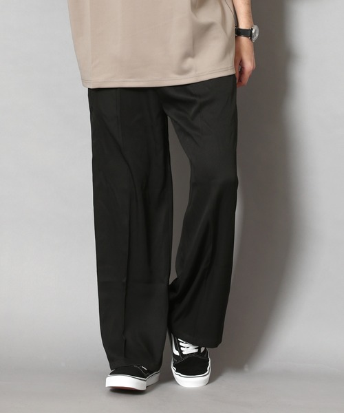 CERCA(チェルカ)の「RS/センタープレス スラックス(スラックス・メンズ・ブラック/レッド/グリーン/ライトブラウン/ブルーグレー・LARGE/MEDIUM)」の3枚目の写真