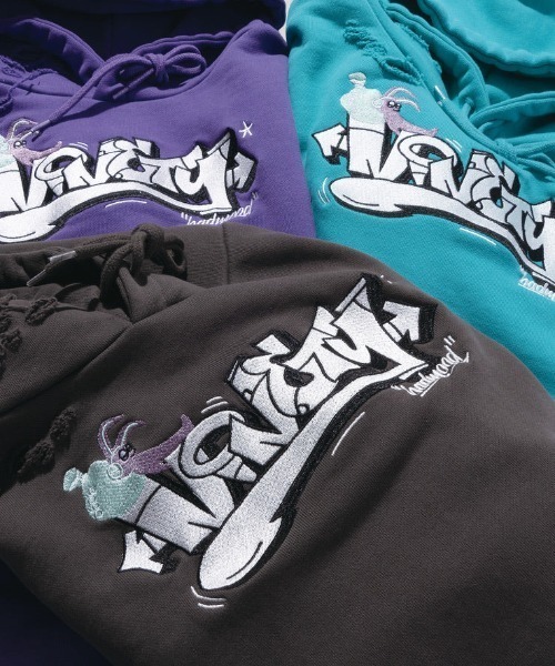 9090（ナインティナインティ）の「9090×badmood/ナインティナインティ