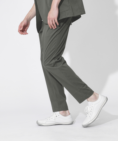 ABAHOUSE GRAY(アバハウスグレイ)の「【セットアップ対応】DRYMIX イージー スラックス(スラックス・メンズ・ベージュ/ネイビー/グレー/カーキ/インディゴブルー/モカ/グレイッシュベージュ・44/46/48/50)」の5枚目の写真
