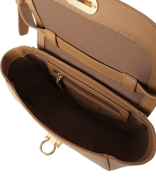 UNTITLED（アンタイトル）の「◆ラウンドレザーショルダー（ショルダーバッグ・レディース・キャメル・00）」の6枚目の写真