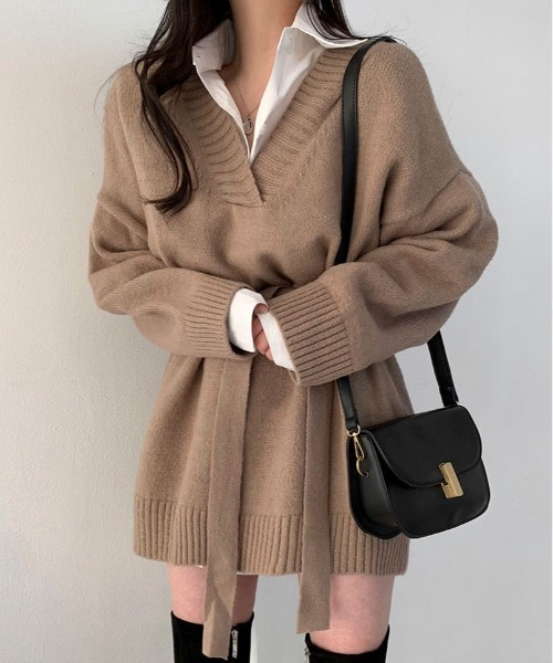 BEIDELLI（ベイデリー）の「[BELLIDE MADE] Vネックベルテッドルーズニットワンピース（ワンピース・レディース・ブラック/モカ/カーキ/イエロー・FREE）」の19枚目の写真