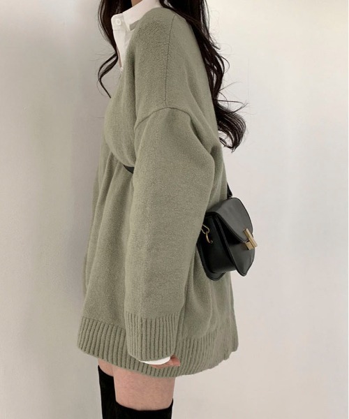 BEIDELLI（ベイデリー）の「[BELLIDE MADE] Vネックベルテッドルーズニットワンピース（ワンピース・レディース・ブラック/モカ/カーキ/イエロー・FREE）」の6枚目の写真