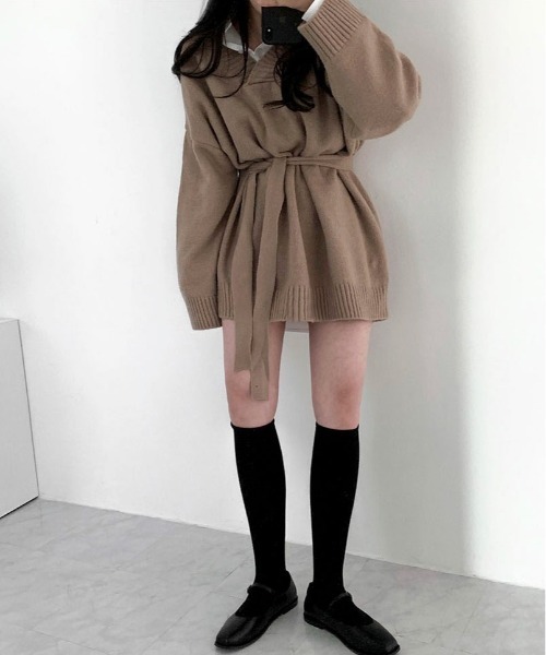 BEIDELLI（ベイデリー）の「[BELLIDE MADE] Vネックベルテッドルーズニットワンピース（ワンピース・レディース・ブラック/モカ/カーキ/イエロー・FREE）」の16枚目の写真