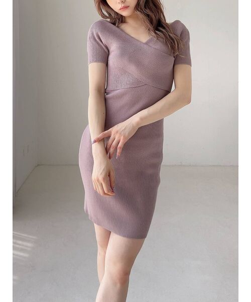 RESEXXY(リゼクシー)の「フロントクロスオフショルニットワンピース(ワンピース・レディース・ブラック/ベージュ/ピンク/ブルー・SMALL/MEDIUM)」の4枚目の写真