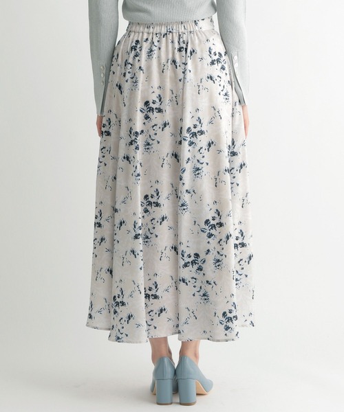 Andemiu（アンデミュウ）の「スカッターフラワースカート273192（スカート・レディース・パープル/ブラウン/グレー・FREE）」の17枚目の写真