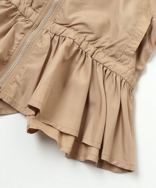 BREEZE（ブリーズ）の「袖ボリュームウィンドブレーカー（ナイロンジャケット・キッズ・ベージュ/カーキ/アイボリー・90/100/110/120/130/140/150）」の10枚目の写真