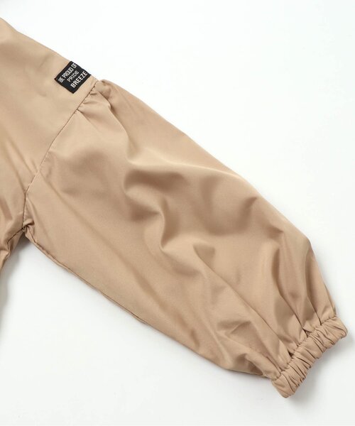BREEZE（ブリーズ）の「袖ボリュームウィンドブレーカー（ナイロンジャケット・キッズ・ベージュ/カーキ/アイボリー・90/100/110/120/130/140/150）」の21枚目の写真