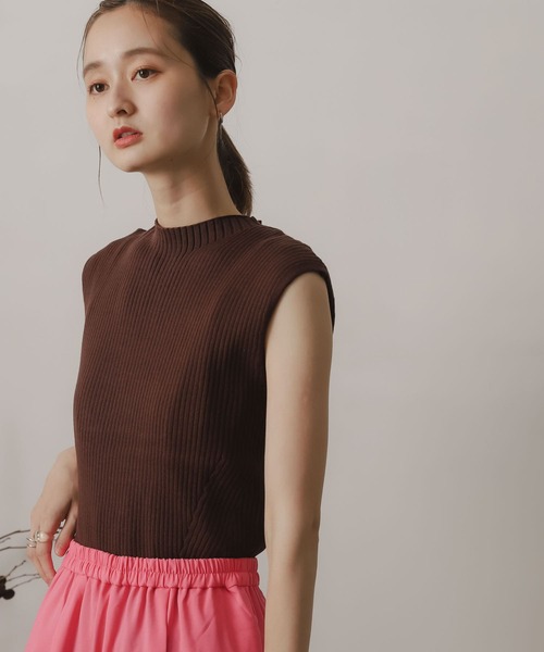 SENSE OF PLACE by URBAN RESEARCH（センスオブプレイスバイアーバンリサーチ）の「リブハイネックノースリーブセーター（ニット/セーター・レディース・ブラック/オフホワイト/ピンク/グリーン/ライトベージュ/ブラウン・ONE）」の14枚目の写真