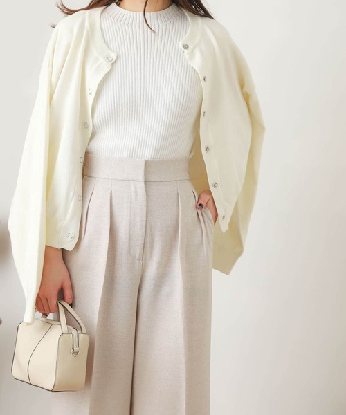 SENSE OF PLACE by URBAN RESEARCH（センスオブプレイスバイアーバンリサーチ）の「リブハイネックノースリーブセーター（ニット/セーター・レディース・ブラック/オフホワイト/ピンク/グリーン/ライトベージュ/ブラウン・ONE）」の15枚目の写真