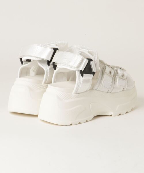 WEGO（ウィゴー）の「WEGO/厚底ベルトスポーツサンダル（サンダル・レディース・ホワイト/ブラック/ベージュ・MEDIUM/LARGE）」の22枚目の写真
