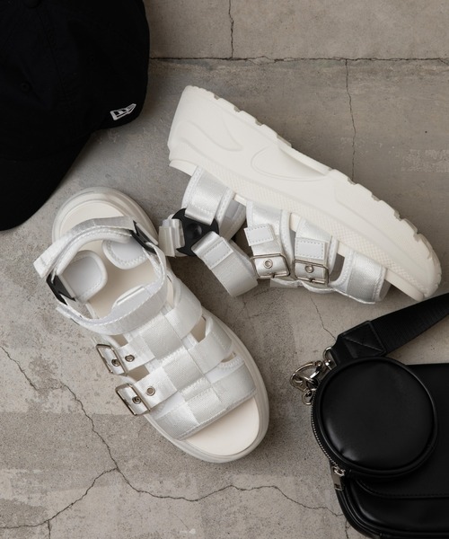 WEGO（ウィゴー）の「WEGO/厚底ベルトスポーツサンダル（サンダル・レディース・ホワイト/ブラック/ベージュ・MEDIUM/LARGE）」の21枚目の写真