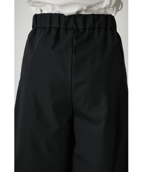 AZUL by moussy(アズールバイマウジー)の「TUCK WIDE SHORT PANTS/タックワイドショートパンツ(その他パンツ・レディース・ベージュ/ブラック・SMALL/MEDIUM)」の13枚目の写真