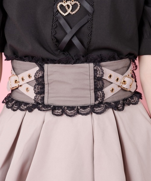 ROJITA（ロジータ）の「クロスベルト2段フレアスカート（スカート・レディース・グレー/ブラック/ピンク・FREE）」の15枚目の写真