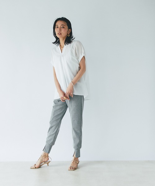 RIVE DROITE（リヴドロワ）の「コットンギャザースリーブブラウス（シャツ/ブラウス・レディース・オレンジ/オフホワイト/ブラック・FREE）」の16枚目の写真