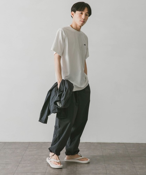 KEEN(キーン)の「『別注』KEEN×DOORS LOGO T-SHIRTS(Tシャツ/カットソー・メンズ・ホワイト/ブラック/オリーブ/モカ・MEDIUM/LARGE/X-LARGE)」の11枚目の写真