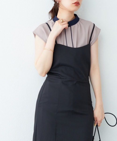 natural couture(ナチュラルクチュール)の「WEB限定カラー有り/シンプルだけど上品に決まる バイカラーデザインフレンチスリーブブラウス(シャツ/ブラウス・レディース・アイボリー/ブラック/ベージュ/ブルー/オレンジ/ドット・FREE)」の18枚目の写真