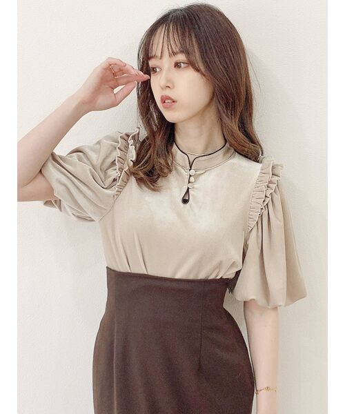 dazzlin（ダズリン）の「ベロアフリルショートトップス（Tシャツ/カットソー・レディース・ブラック/ベージュ/パープル/ブルー/グリーン・FREE）」の6枚目の写真