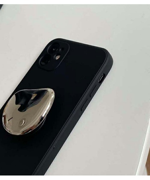 She's(シーズ)の「ウォータードロップ グリップ iPhoneケース シルバー ゴールド シリコン iPhone(スマホケース/カバー・レディース・ブラック/ベージュ・P/K/A/C/E/F/B/D/G/H/J/N/O/R/I/Q/U/V/W/T/X/Z/A3/Y/iPhone 16 Pro/iPhone 16)」の12枚目の写真