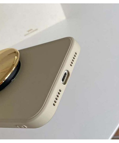 She's(シーズ)の「ウォータードロップ グリップ iPhoneケース シルバー ゴールド シリコン iPhone(スマホケース/カバー・レディース・ブラック/ベージュ・P/K/A/C/E/F/B/D/G/H/J/N/O/R/I/Q/U/V/W/T/X/Z/A3/Y/iPhone 16 Pro/iPhone 16)」の8枚目の写真