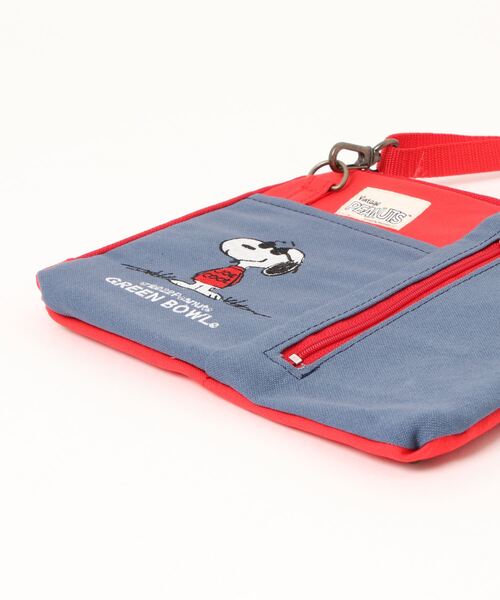 OLD BETTY'S(オールドベティーズ)の「SNOOPY Canvas Wallet Pouch(ショルダーバッグ・レディース・グリーン系その他/グリーン系その他2/レッド系その他/ブルー系その他2/ブルー系その他・FREE)」の8枚目の写真