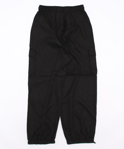 179/WG（イチナナキュウダブルジー）の「シャークスキンカーゴパンツ（カーゴパンツ・レディース・ブラック/オフホワイト/ピンク/グリーン・FREE）」の5枚目の写真