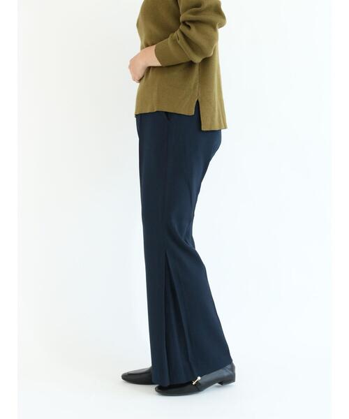 Te chichi TERRASSE(テチチテラス)の「フレアパンツ(その他パンツ・レディース・ベージュ/ネイビー/ピンク・フリ-)」の18枚目の写真