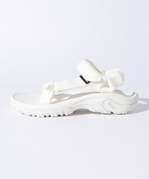 Ray BEAMS（レイビームス）の「Teva / ハリケーン XLT サンダル（サンダル・レディース・ブラック/ホワイト・8/6/5/7）」の6枚目の写真