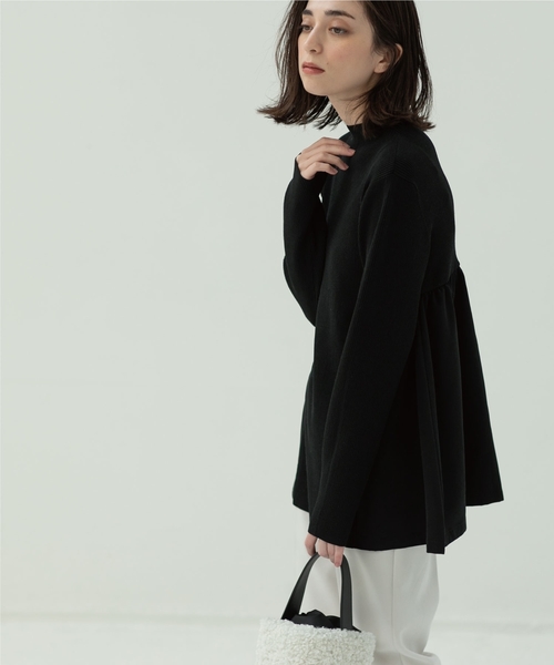 OPAQUE.CLIP（オペークドットクリップ）の「◆ドッキングフレアシルエットニット（ニット/セーター・レディース・ブラック/アイボリー/ブルー/サンドベージュ・36/38/40）」の20枚目の写真