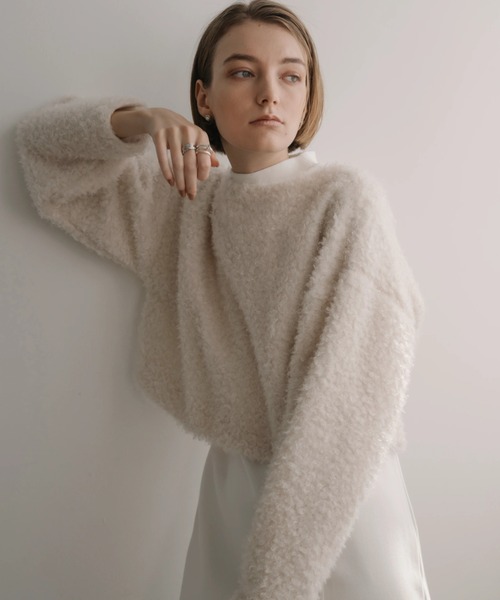 WILLFULLY(ウィルフリー)の「v neck poodle shaggy bolero(カーディガン/ボレロ・レディース・ブラック/ホワイト系・FREE)」の16枚目の写真