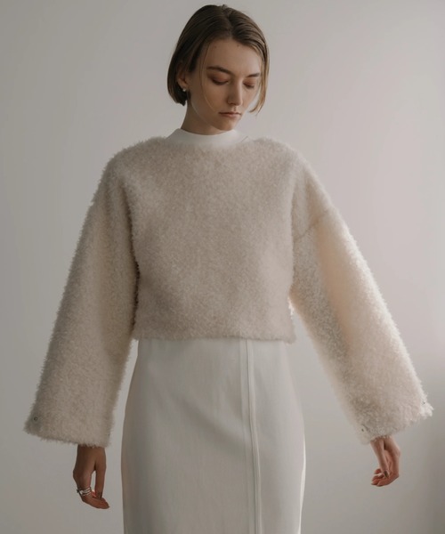 WILLFULLY(ウィルフリー)の「v neck poodle shaggy bolero(カーディガン/ボレロ・レディース・ブラック/ホワイト系・FREE)」の22枚目の写真