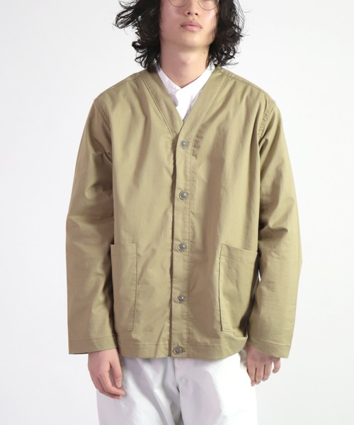 SPELLBOUND（スペルバウンド）の「[SPELLBOUND / スペルバウンド] 60/1ニットライクツイル  カーディガン（カーディガン/ボレロ・メンズ・ベージュ/チャコールグレー/ブラック・2/3）」の3枚目の写真