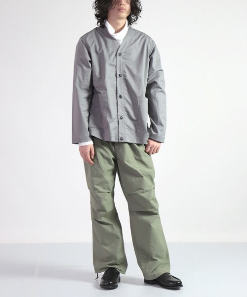 SPELLBOUND（スペルバウンド）の「[SPELLBOUND / スペルバウンド] 60/1ニットライクツイル  カーディガン（カーディガン/ボレロ・メンズ・ベージュ/チャコールグレー/ブラック・2/3）」の13枚目の写真