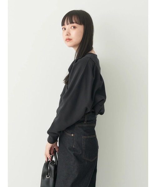 earth music&ecology(アースミュージックアンドエコロジー)の「Vキリカエボリュームスリーブスウェット(Tシャツ/カットソー・レディース・ブラック/ブルー/ホワイト系その他/ピンク系その他2・FREE)」の11枚目の写真