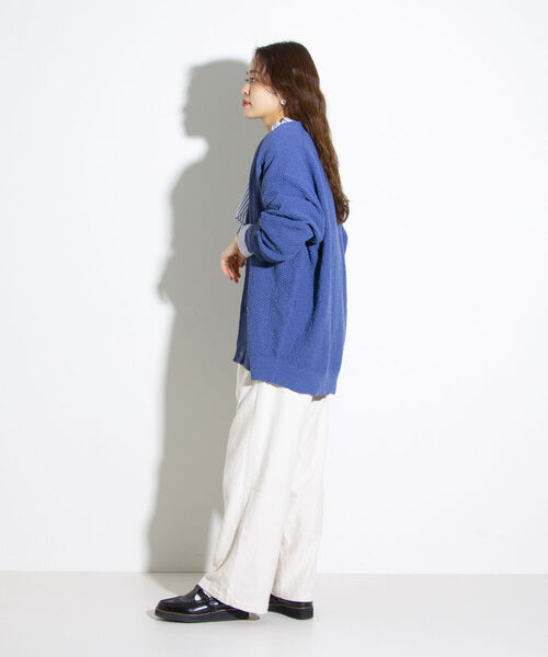 GLOSTER（グロスター）の「【ユニセックス対応】【GLOSTER/グロスター】カラーブークレ Vネック オーバーカーディガン ドロップショルダー（カーディガン/ボレロ・メンズ・ブラック/オリーブ/イエロー/オレンジ/ブルー・S/M/L）」の7枚目の写真