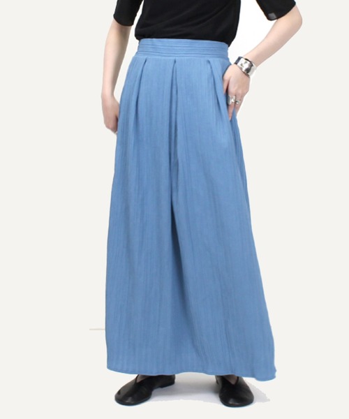 STYLEBLOCK（スタイルブロック）の「シャドーストライプフロントタックスカート（スカート・レディース・ホワイト/ブルー/ブラック/ライトベージュ・M）」の2枚目の写真