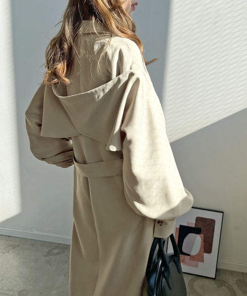 Futier land（フューティアランド）の「ボレロスリーブマルチアレンジトレンチコート（トレンチコート・レディース・ベージュ/ブラック/カーキ・MEDIUM）」の9枚目の写真