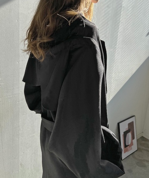 Futier land（フューティアランド）の「ボレロスリーブマルチアレンジトレンチコート（トレンチコート・レディース・ベージュ/ブラック/カーキ・MEDIUM）」の6枚目の写真