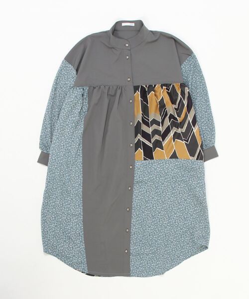 sandy（サンディー）の「【sandy】パッチワークスタンドカラーワンピース（ワンピース・レディース・サックスブルー/グリーン/ネイビー/イエロー・FREE）」の3枚目の写真