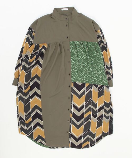 sandy（サンディー）の「【sandy】パッチワークスタンドカラーワンピース（ワンピース・レディース・サックスブルー/グリーン/ネイビー/イエロー・FREE）」の4枚目の写真