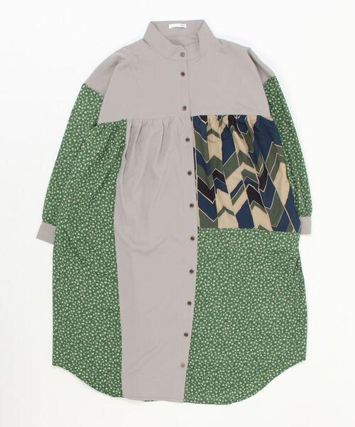 sandy（サンディー）の「【sandy】パッチワークスタンドカラーワンピース（ワンピース・レディース・サックスブルー/グリーン/ネイビー/イエロー・FREE）」の2枚目の写真