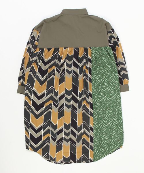 sandy（サンディー）の「【sandy】パッチワークスタンドカラーワンピース（ワンピース・レディース・サックスブルー/グリーン/ネイビー/イエロー・FREE）」の5枚目の写真