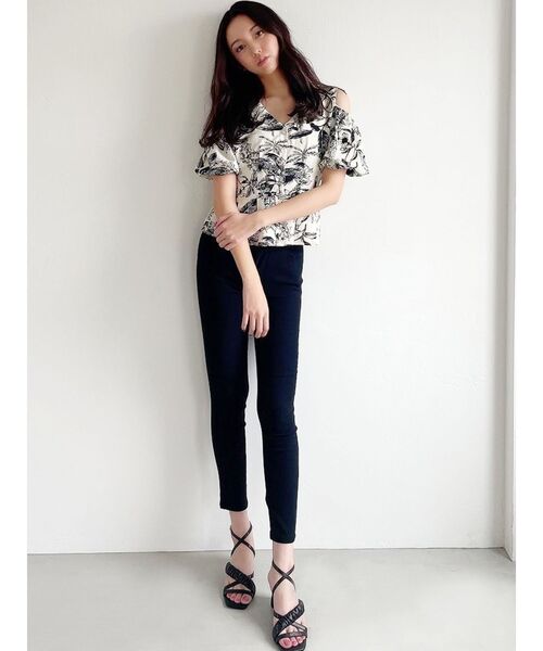 RESEXXY（リゼクシー）の「ギャザーポイントサンダル（サンダル・レディース・ブラック/グリーン/アイボリー・SMALL/MEDIUM/LARGE）」の20枚目の写真