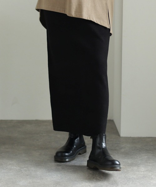 ElegChic（エレグシック）の「クレリック タイト ニット スカート （スカート・レディース・ブラック/グレイッシュベージュ/ネイビー・L/3L/5L）」の13枚目の写真