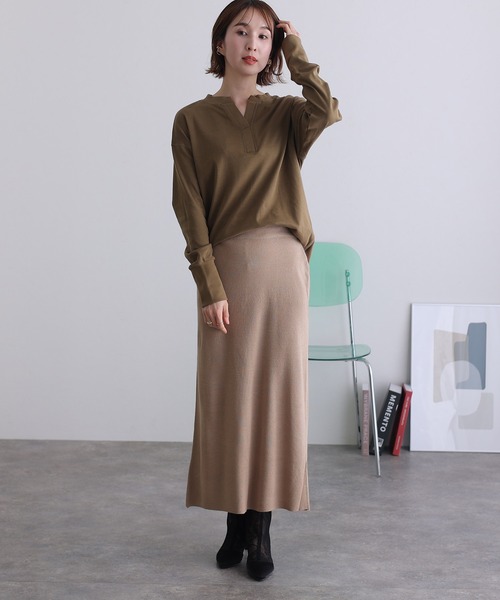 ElegChic（エレグシック）の「クレリック タイト ニット スカート （スカート・レディース・ブラック/グレイッシュベージュ/ネイビー・L/3L/5L）」の9枚目の写真