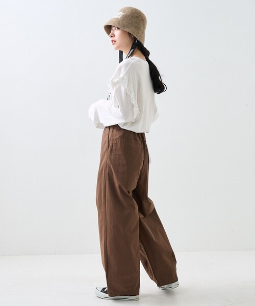 FREAK'S STORE（フリークスストア）の「CLOWN PANTS/タックカーブパンツ/クラウンパンツ(バルーンパンツ) / カーブパンツ（チノパンツ・レディース・キャメル/ピンク/ブラック/オフホワイト/ブラウン/レッド/ネイビー/オリーブ・SMALL/MEDIUM）」の21枚目の写真