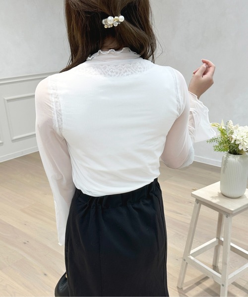 apres jour(アプレジュール)の「フレアスリーブシアーインナー【ZOZOTOWN限定アイテム】(Tシャツ/カットソー・レディース・オフホワイト/ブラック・X-LARGE/フリー)」の22枚目の写真