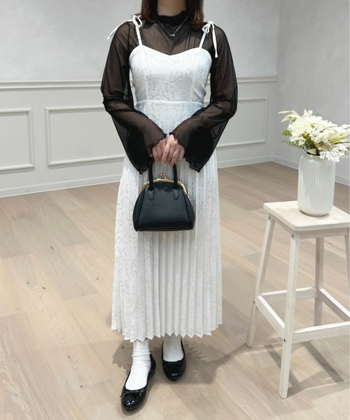 apres jour(アプレジュール)の「フレアスリーブシアーインナー【ZOZOTOWN限定アイテム】(Tシャツ/カットソー・レディース・オフホワイト/ブラック・X-LARGE/フリー)」の17枚目の写真