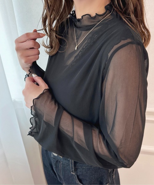 apres jour(アプレジュール)の「フレアスリーブシアーインナー【ZOZOTOWN限定アイテム】(Tシャツ/カットソー・レディース・オフホワイト/ブラック・X-LARGE/フリー)」の8枚目の写真