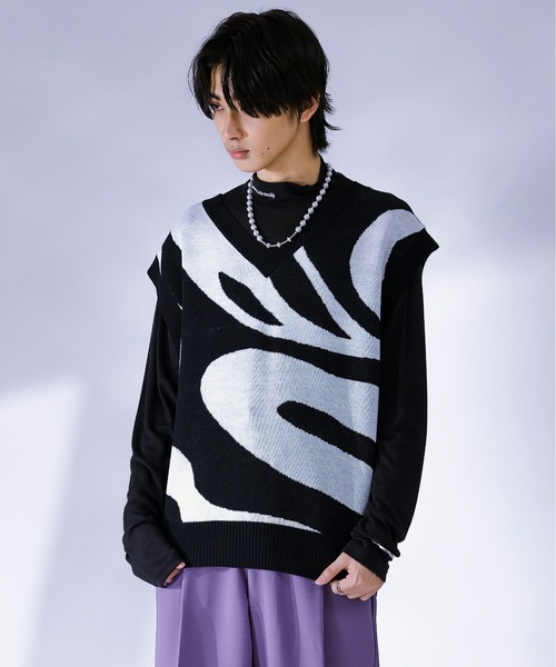 Ellno Loset（エルノロゼット）の「マーブルニットベスト（ベスト・メンズ・ブラック/グリーン・LARGE/MEDIUM）」の13枚目の写真